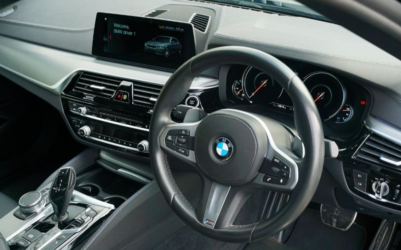BMW 5 Series interior cabin